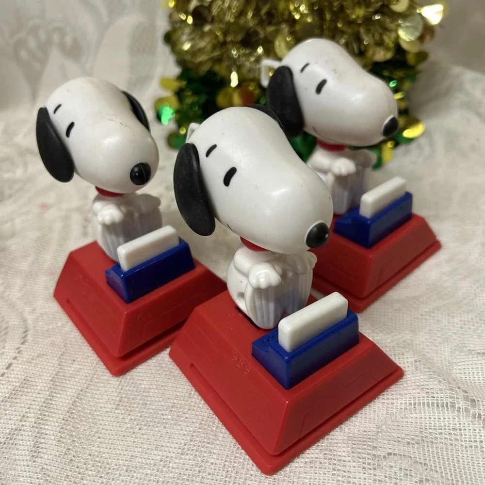 The Peanuts Snoopy 2018 McDonalds‎ Happy Meal Toys - Lot of 3 Stocking Stuffers